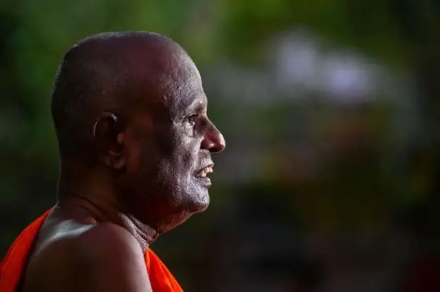 පල්ලේගම හිමි