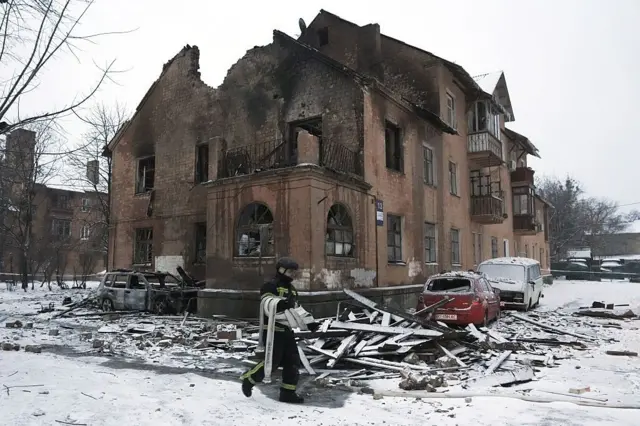 Зруйнований будинок 