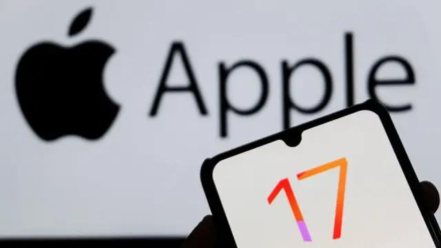 அடுத்த மாதம் ஆப்பிள் நிறுவனம் ஐபோனில் புதிய, மேம்படுத்தப்பட்ட ஐபோன் 17 மாடலை வெளியிடவிருக்கிறது