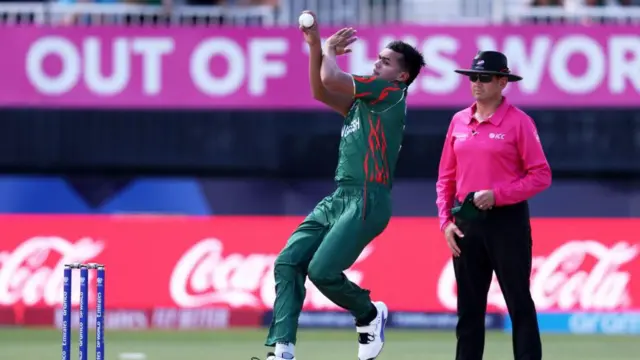 तस्कीन अहमद 