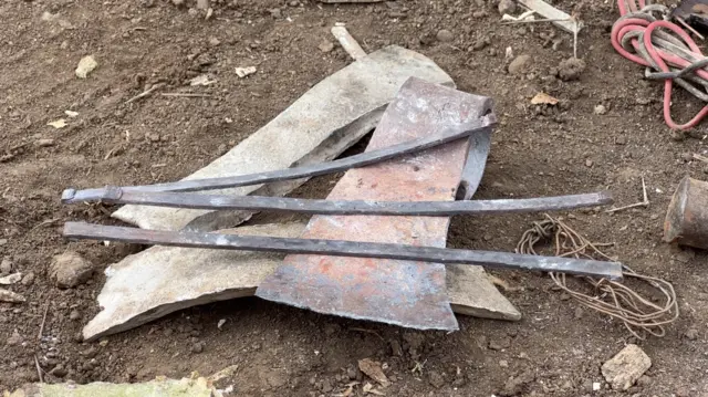 Sibiila kana fakkaatu irra meeshaalee babbareeda oomishuun beekamti.