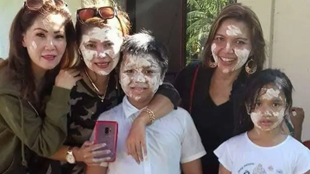 Mande-mande, Kampung Tugu, Natal