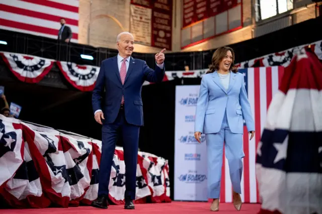 Tổng thống Joe Biden và Phó Tổng thống Kamala Harris trong một sự kiện thu hút sự ủng hộ của cử tri da màu vào tháng 5/2024  