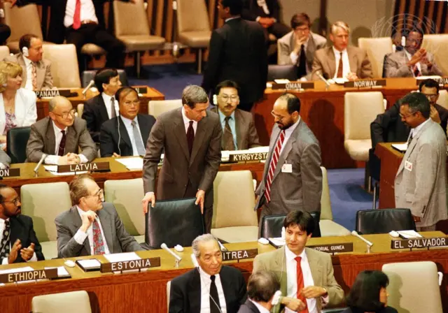 ኣሕመድ ሓጂ ዓሊ ንኤርትራ ዝተወሰነ ሓድሽ መንበር ሕቡራት ሃገራት እናተቐበለ