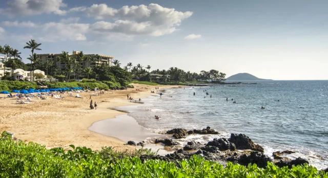 சுற்றுலா, உலகின் தனித்துவமான 10 இடங்கள்