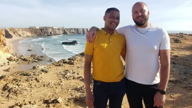 લ્યુક અનુસાર પિતાને અને ભાઈઓને મળવું એ અતિશય સુંદર પળ હતી