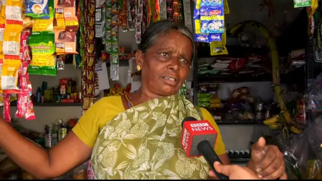 மாதா கோவில் தெருவில் பெட்டிக்கடை நடத்தி வரும் குழந்தை தெரசாள்
