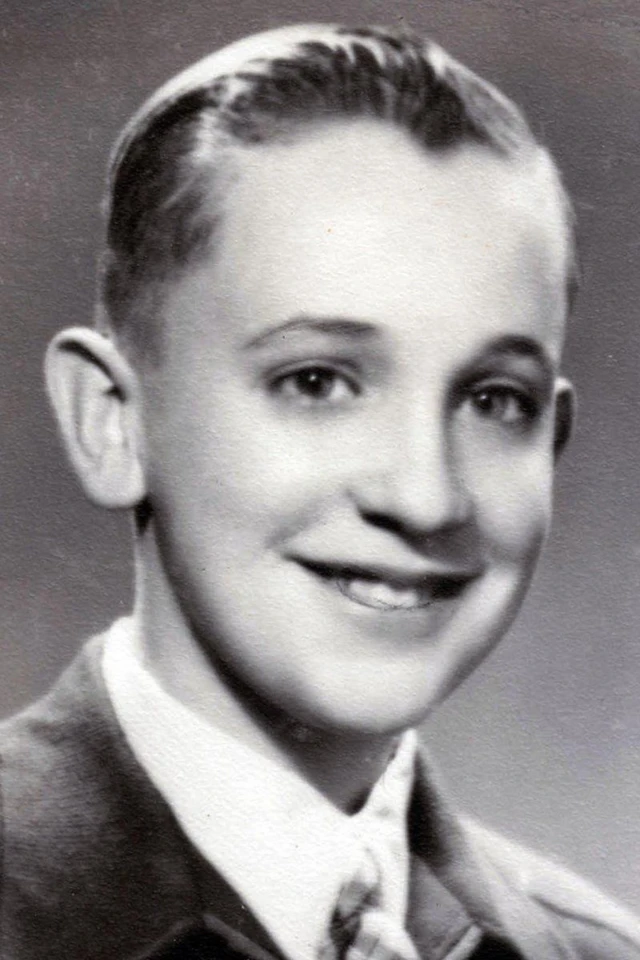 Jorge Mario Bergoglio khi còn là nam sinh ở Buenos Aires vào những năm 1940