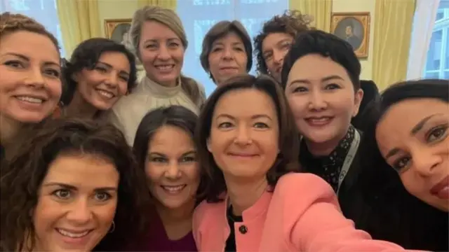 ANNALENA BAERBOCK TWITTER