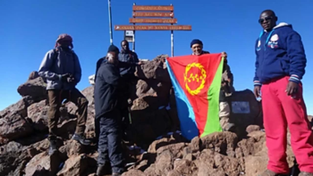 ዶ/ር ናይዝጊ ኣብ እምባ ኬንያ