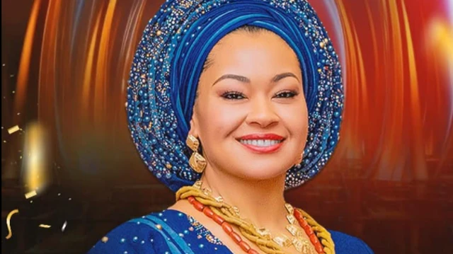 Cheta na Sinetọ Akpoti-Uduaghan boro Godswill Akpabio ebubo iwakpo ya n'ụzọ mmetọ. Ugbua Gọọmenti Naịjirịa akpụpụla ya n'ụlọikpe maka ebubo mpụ.