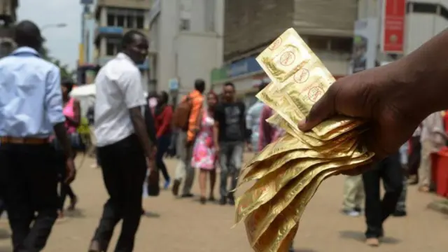 Kondomiin gara caalu Keeniyaa keessa tolaan qoodama