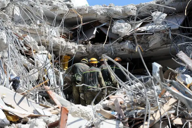 যত দ্রুত উদ্ধারকাজ শুরু হয়, তত বেশি সংখ্যক মানুষকে বাঁচানো সম্ভব হয়