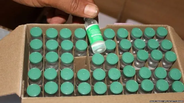 वैक्सीन