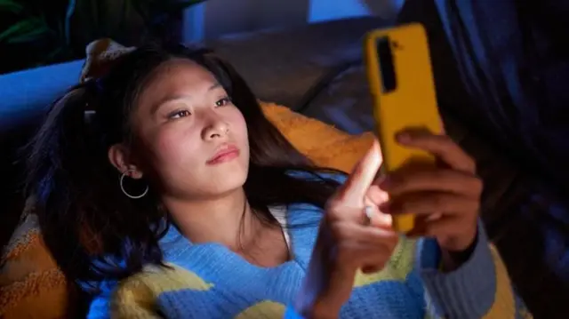 சஞ்சார் சாத்தி, மோதி, ராகுல் காந்தி, செல்போன், மத்திய அரசு, டிராய்