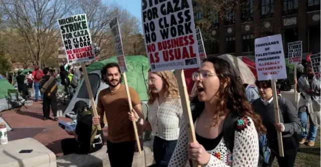 মিশিগান বিশ্ববিদ্যালয়েও বিক্ষোভ চলছে