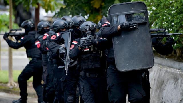 Kasus Dua Polisi Di Lampung Ditangkap Diduga Terkait Terorisme ...