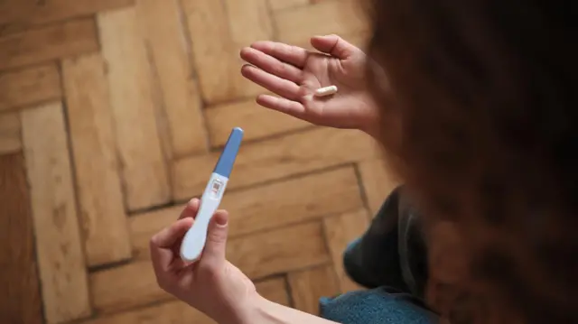 అబార్షన్ హక్కులు