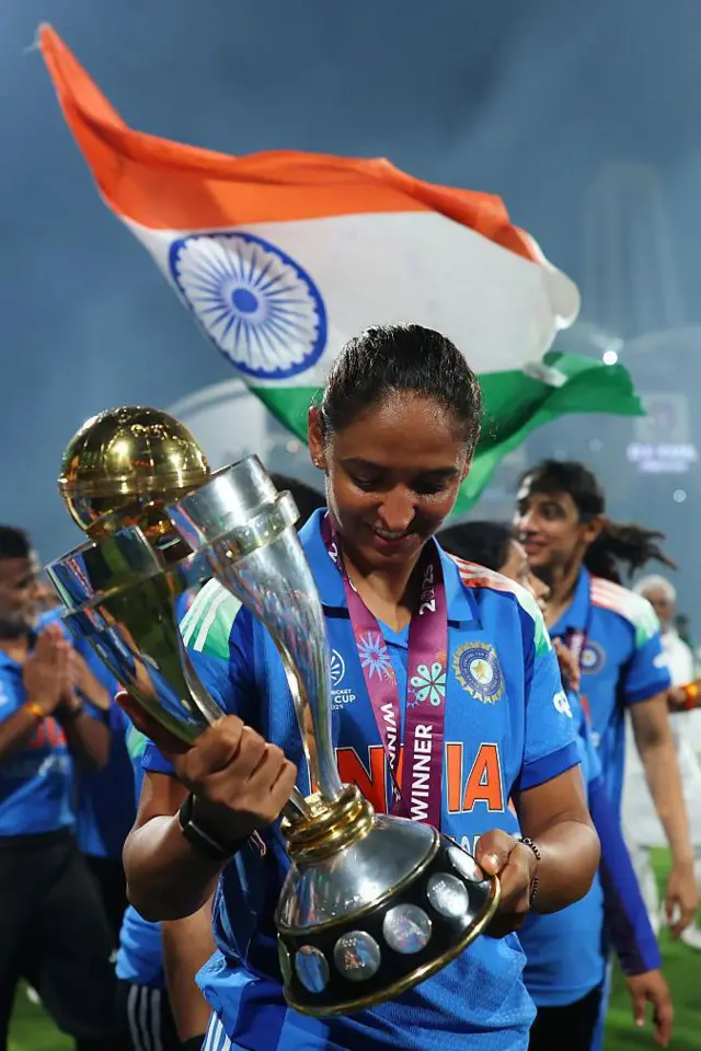 भारतानं यंदा पहिल्यांदाच महिला वन डे विश्वचषक जिंकला. 