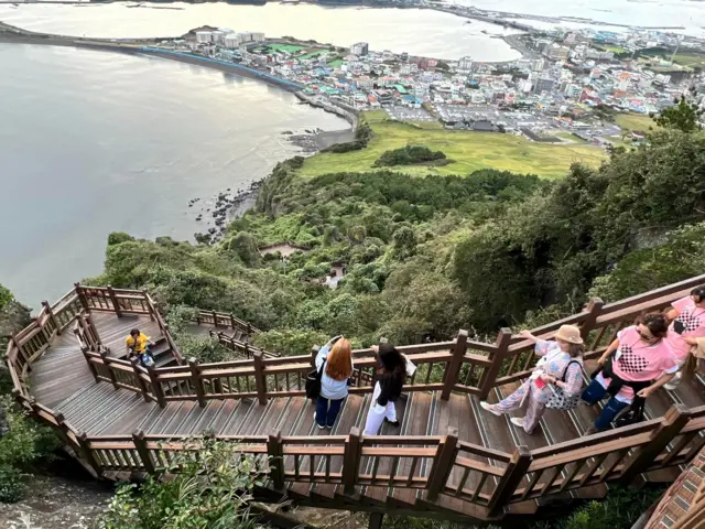 วิวเชจู