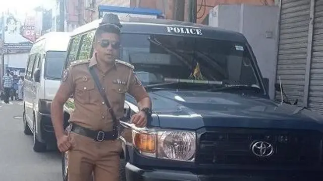 உயிருக்கு அச்சுறுத்தல் இருப்பதாகக் கூறி இலங்கையை விட்டு தப்பிச் சென்ற போலீஸ் அதிகாரி