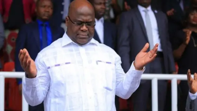 Le président Thisekedi en prière