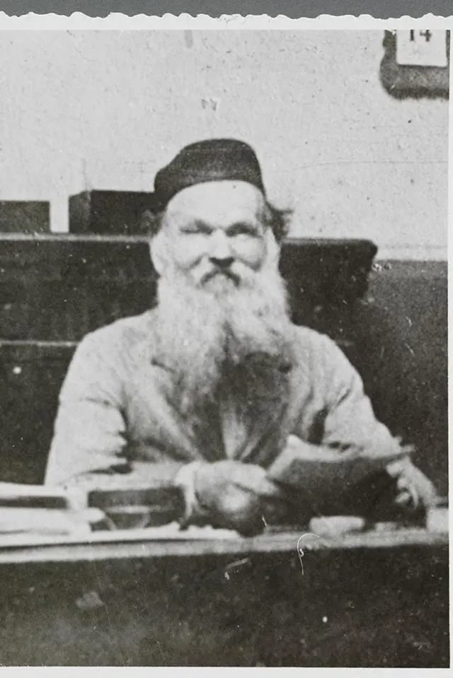 Fotografía de Joseph Roulin en 1902