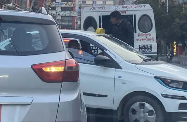 ईभीको बजार