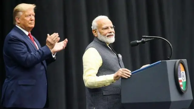 'हाऊडी मोदी' कार्यक्रमामुळे पंतप्रधान मोदी आणि राष्ट्राध्यक्ष ट्रम्प यांच्या मैत्रीबद्दल चर्चा झाली होती