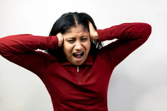 गणपती, ध्वनी प्रदूषण, डॉल्बी, डीजे, कानाचं आरोग्य, बीबीसी मराठी