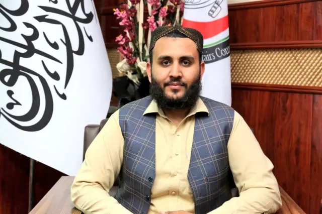 ډاکتر شرافت زمان عمار 