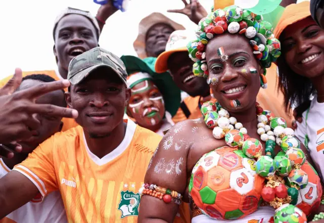 Àwọn àwòrán láti ibi ayẹyẹ ìṣíde ìdíje AFCON