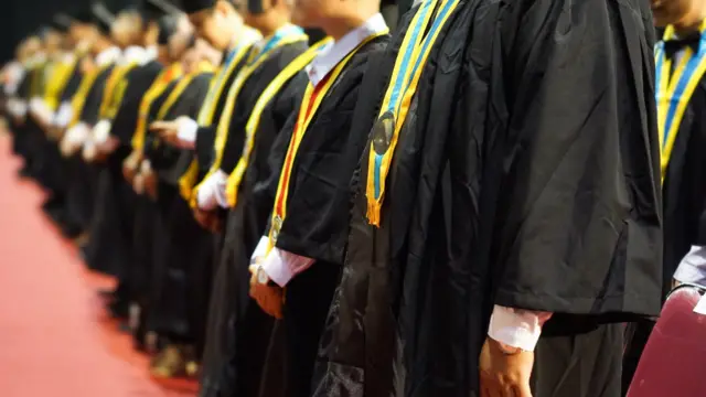 Ilustrasi guru besar