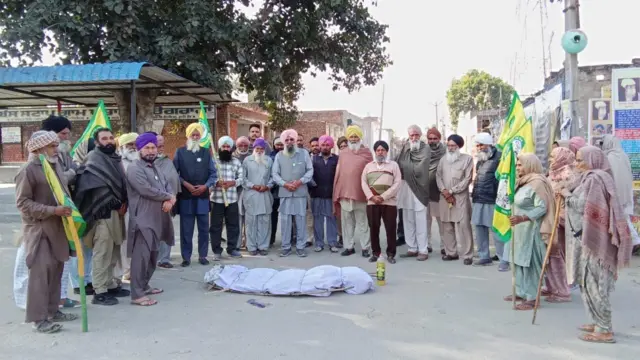 ਬੀਕੇਯੂ ਦੇ ਸਮਰਥਕ