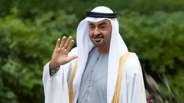 Igikomangoma cya Abu Dhabi Mohammed bin Zayed Al Nahyan ni umwe mu bagize umuryango w'abaherwe.