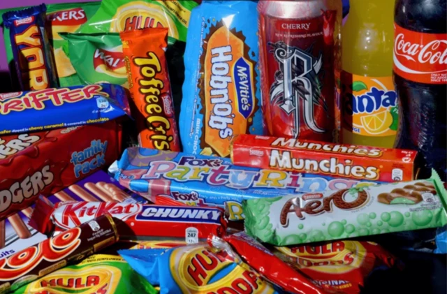 Баъзи давлатларда носоғлом озиқ-овқат соғломидан қиммат туради