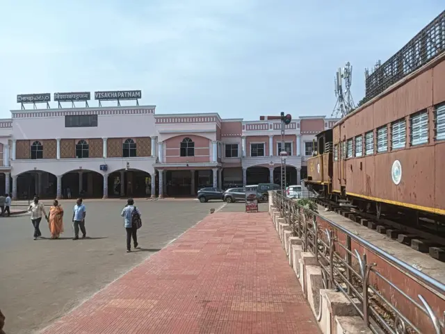 విశాఖపట్నం రైల్వే స్టేషన్