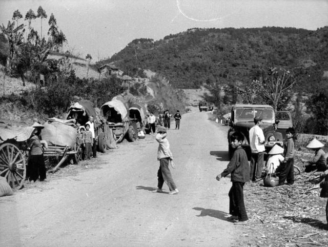 Người dân Lạng Sơn chạy nạn tháng 3/1979