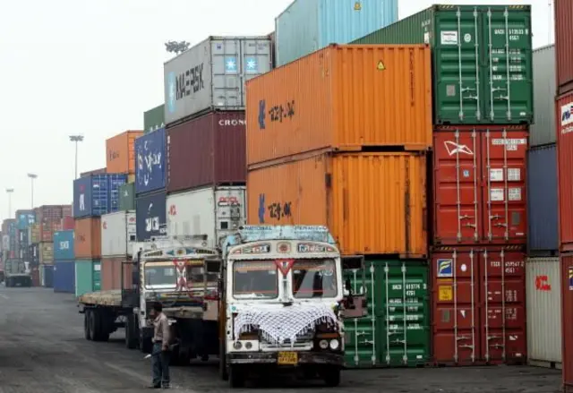 मध्य पूर्वेत सुरू असलेल्या युद्धाचा परिणाम भारताच्या त्या भागातील निर्यातीवरही होत आहे. 