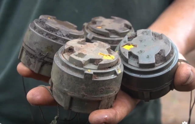 KNDF က တူးဖော်ထားတဲ့ မြေမြှုပ်မိုင်း