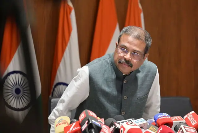 धर्मेंद्र प्रधान यांचा राजीनामा, विद्यार्थ्यांना लिहिलं खुलं पत्र