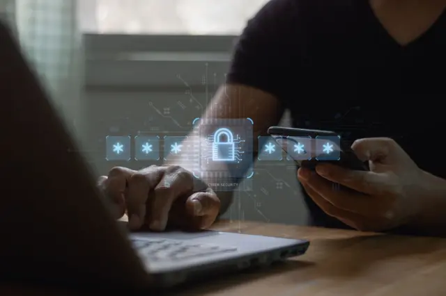 او ٹی پی ، ہیکنگ