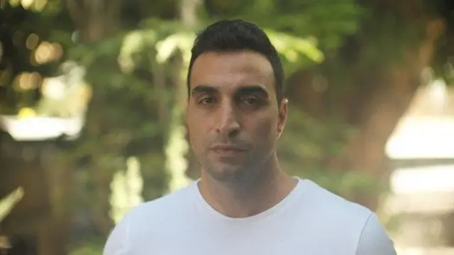 Yoni ya ga matarsa da ƴaƴansa a cikin wani bidiyo a dandalin TikTok, zagaye da mayaƙan Hamas