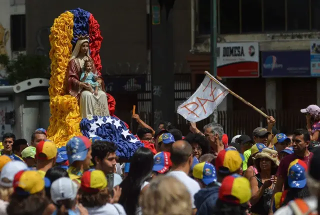 Una procesión de la virgen de Coromoto, la patrona de Venezuela