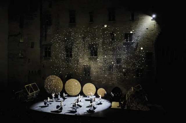 نمایش «راهب سیاه»