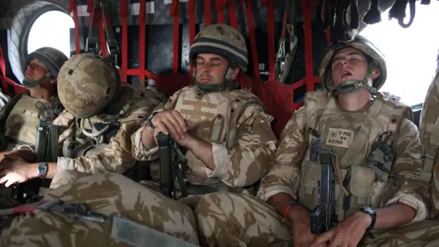 మిలిటరీ స్లీప్ మెథడ్, రెండు  నిమిషాల్లో నిద్ర, నిద్ర లేమి సమస్య