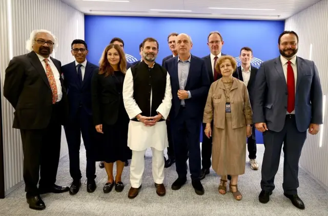 राहुल गांधी 