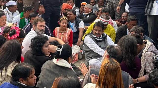 असम में राहुल गांधी 