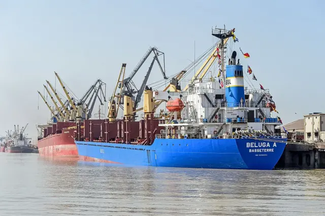 કંડલાના દીનદયાળ બંદર