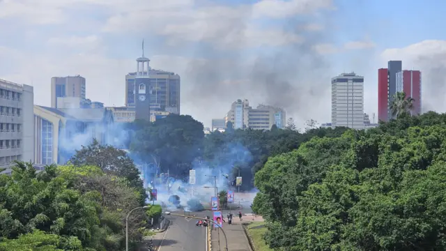 Aha ni mu gace ko mu mujyi hagati ku ntera ngufiya uvuye ku ngoro y'inteko ishingamategeko